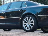 Second-hand VW Phaeton 224 CP (164 kW) 2008 Negru Berlinǎ
