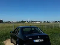 Gebraucht VW Bora 105 PS (77 kW) 2001 Schwarz Limousine