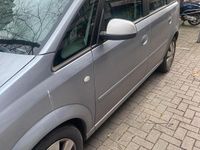 Usata Opel Meriva 100 CV (73 kW) 2011 Grigio Monovolume