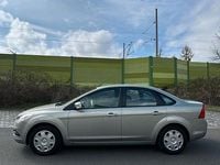 Gebraucht Ford Focus 101 PS (74 kW) 2009 Silber Limousine