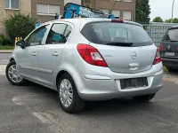 Gebraucht Opel Corsa 60 PS (44 kW) 2007 Silber Kleinwagen