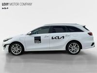 Gebraucht Kia Ceed Sportswagon Platinum Edition 141 PS (103 kW) 2023 Hw2 deluxeweiss met Kombi