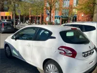 Gebraucht Peugeot 208 90 PS (66 kW) 2015 Weiß Kleinwagen