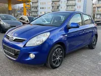 Gebraucht Hyundai i20 Classic 101 PS (74 kW) 2011 Blau Kleinwagen