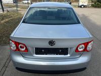 Gebraucht VW Jetta Comfortline 122 PS (89 kW) 2008 Silber Limousine
