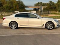 gebraucht BMW 750 i xDrive - Massagesitze - Night-Vision - Scheckheft