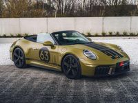 Neu Porsche 992 541 PS (397 kW) 2026 Grün Cabrio