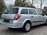 Gebraucht Opel Astra 110 PS (80 kW) 2009 Silber Kombi