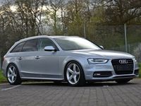 gebraucht Audi A4 2.0 TDI S-line / Xenon / Leder / Navigation / 18-Zoll