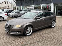 Gebraucht Audi A3 Ambition 105 PS (77 kW) 2011 Beige Limousine