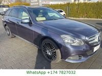 Gebraucht Mercedes E300 204 PS (150 kW) 2015 Blau Kombi