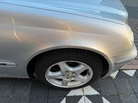 Gebraucht Mercedes C180 129 PS (94 kW) 2001 Silber Limousine