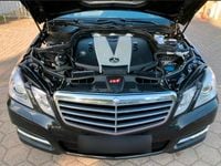Gebraucht Mercedes E300 Avantgarde 231 PS (169 kW) 2010 Schwarz Kombi