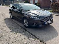 Gebraucht Ford Mondeo 160 PS (117 kW) 2015 Grau Kombi