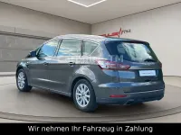 Używany Ford S-MAX Titanium 239 KM (175 kW) 2016 Magnetic Minivan