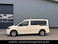 Neu VW Caddy Maxi Life 122 PS (89 kW) 2025 Gelb Van / Kleinbus