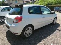 Occasion Renault Clio III Luxe 111 ch (81 kW) 2010 Blanc Citadine