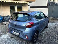 Gebraucht Hyundai i10 Trend 67 PS (49 kW) 2023 Blau Kleinwagen