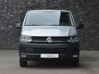 Second-hand VW Transporter 150 CP (110 kW) 2019 Argintiu Van