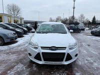 Gebraucht Ford Focus 125 PS (91 kW) 2013 Weiß Kombi