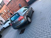 Gebraucht VW Golf V 102 PS (75 kW) 2004 Grau Kleinwagen