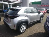 Gebraucht Toyota Yaris Cross Active 92 PS (67 kW) 2024 Silber SUV