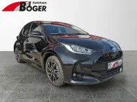 Gebraucht Toyota Yaris Basis 116 PS (85 kW) 2022 Schwarz Kleinwagen