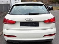 Gebraucht Audi Q3 140 PS (102 kW) 2011 Weiß SUV