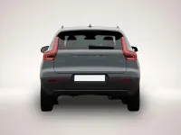 Neu Volvo XC40 Plus 163 PS (119 kW) 2026 Manufacturer SUV