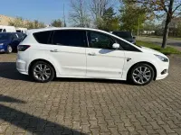Używany Ford S-MAX ST-Line 190 KM (139 kW) 2018 Biały Minivan