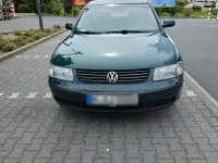 Gebraucht VW Passat 90 PS (66 kW) 1998 Grün Limousine