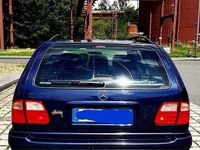 Gebraucht Mercedes E240 Classic 170 PS (125 kW) 1999 Blau Kombi