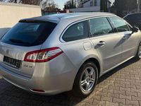 Gebraucht Peugeot 508 Active 140 PS (102 kW) 2011 Lackierung aluminiumgrau/m Kombi