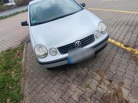 Używany VW Polo 63 KM (46 kW) 2003 Srebrny Hatchback