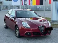 Gebraucht Alfa Romeo Giulietta 105 PS (77 kW) 2012 Rot Kleinwagen