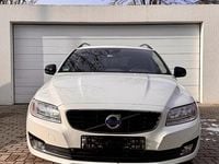 Gebraucht Volvo V70 Linje Svart 150 PS (110 kW) 2015 Weiß Kombi