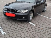 Gebraucht BMW 118 129 PS (94 kW) 2006 Schwarz Kleinwagen