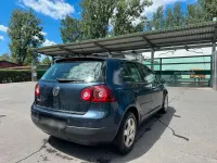 Gebraucht VW Golf V 140 PS (102 kW) 2008 Blau Limousine