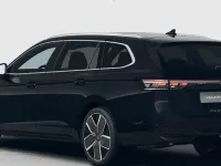 Gebraucht VW Passat R-line 265 PS (194 kW) 2025 Grenadillschwarz meta.../schwa Kombi