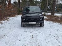 Gebraucht Lada Urban 83 PS (61 kW) 2017 Schwarz SUV