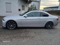 Gebraucht BMW 330 M Sport 231 PS (169 kW) 2007 Silber Coupé