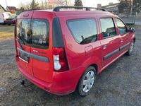 Gebraucht Dacia Logan MCV 84 PS (61 kW) 2011 Rot Kombi