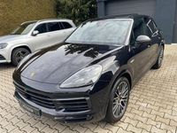 Gebraucht Porsche Cayenne Chrono 462 PS (339 kW) 2019 Tiefschwarz SUV