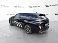 Gebraucht Peugeot 308 Allure 131 PS (96 kW) 2023 Lackierung schwarz perla nera/typ aussenverkleidung metalliclackierung Kombi