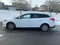 Gebraucht Ford Focus Titanium 120 PS (88 kW) 2016 Weiß Kombi