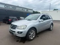 Gebraucht Mercedes ML320 224 PS (164 kW) 2007 Silber SUV