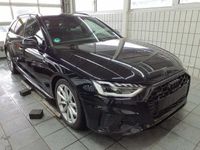 Gebraucht Audi A4 S-Line 204 PS (150 kW) 2022 Mythosschwarz metallic (metallic) Kombi