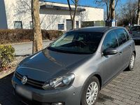 Gebraucht VW Golf VI 105 PS (77 kW) 2011 Grau Kleinwagen