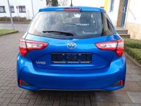 gebraucht Toyota Yaris 1,0 Comfort Blth. Sitzh. RFK