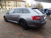 Używany Skoda Superb 200 KM (147 kW) 2023 Szary Sedan/Limuzyna
